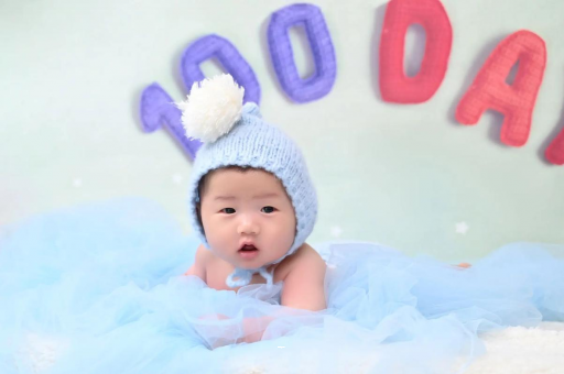 莒县宝宝喜欢搓脚